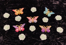 Load image into Gallery viewer, “BUTTERFLIES &amp; FLOWERS” Bling Charms Set
